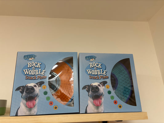 Cool pet frisbee treat dispenser